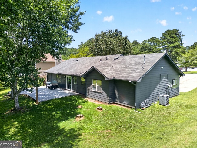 Building Photo - 11525 Matthews Trail
