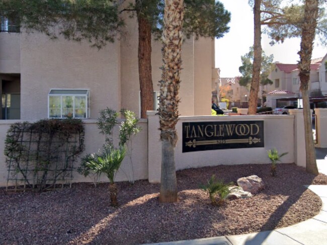 Building Photo - 5225 W Reno Ave