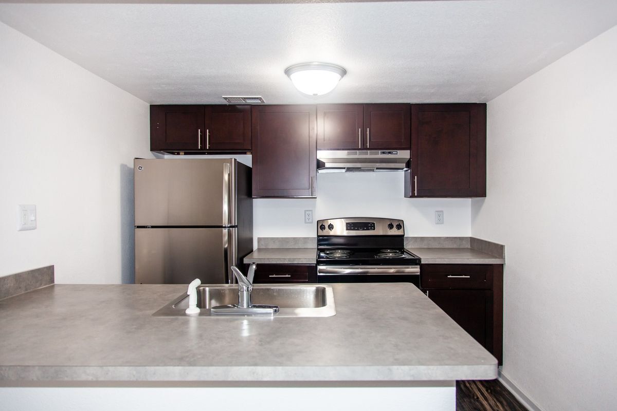 Building Photo - 8033 Gessner Dr