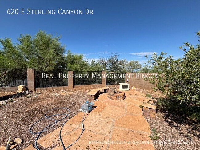 Building Photo - 620 E Sterling Canyon Dr