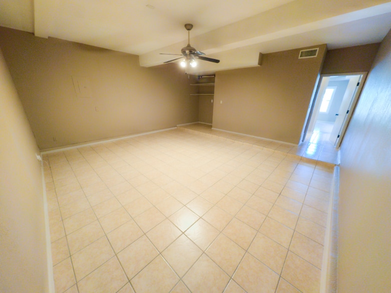 Building Photo - 1397 James Dudley Dr