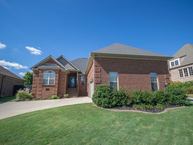 Building Photo - Luxury Living in Canebrake – Spacious, Stylish & Perfectly Located!