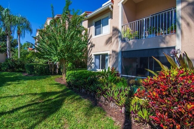 Building Photo - 1670 N 42ND Cir