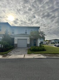 Building Photo - 755 Driving Range Ct