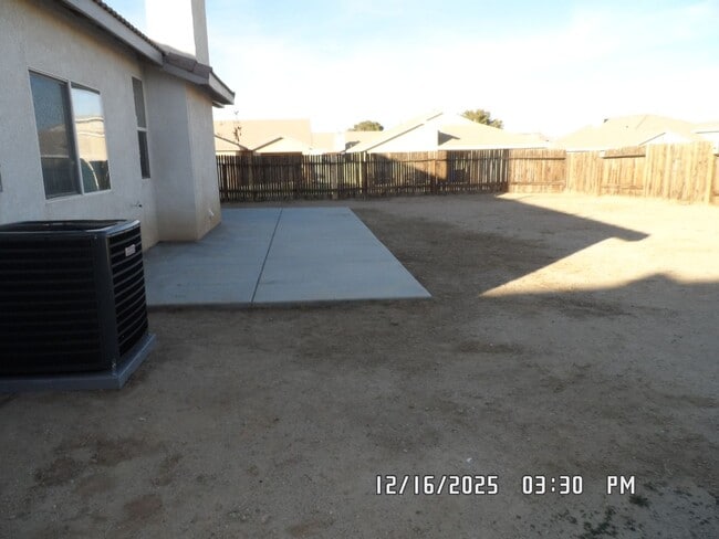 Building Photo - 4 Bedrooms, 2 Bathrooms, 3 Car Garage, 1899 sq. ft., Large Fenced, Front Yard Lawn, Near Schools ...