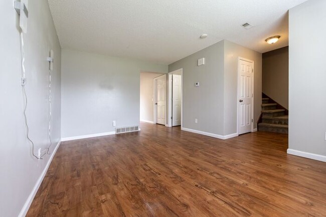 Building Photo - **Charming 3-Bedroom Home with Spacious Ya...
