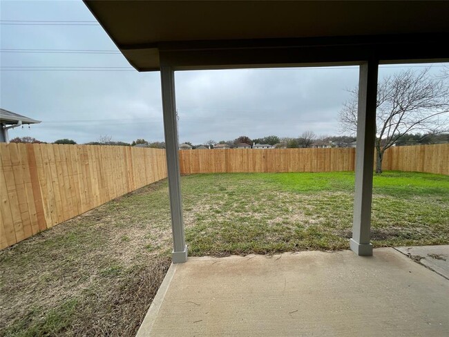 Building Photo - 14828 Single Trce