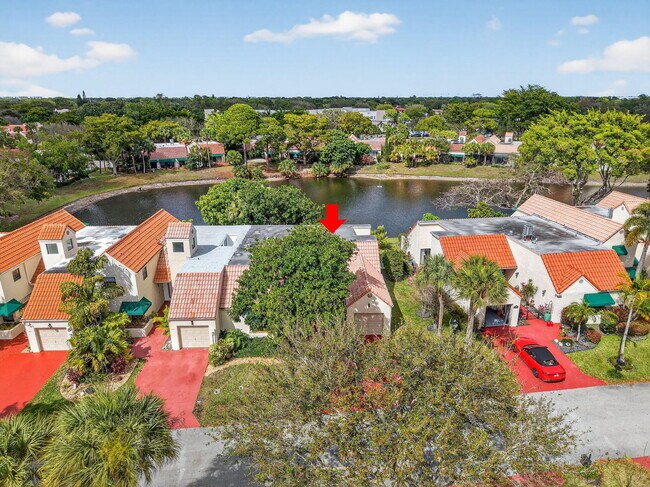 Building Photo - 6545 Las Flores Dr