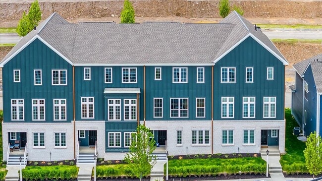 Building Photo - BRAND NEW TOWNHOME for LEASE