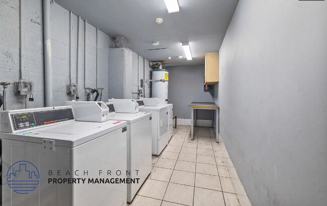 Primary Photo - 14740 Erwin St