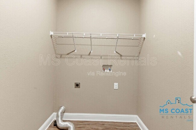 Building Photo - 10536 Sweet Bay Dr