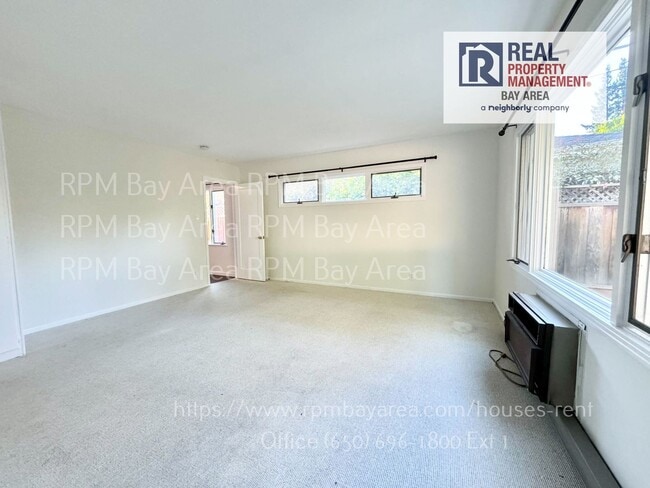 Building Photo - Bright 4-Bedroom, 2-Bath Single-Level Home with Bonus Room – Palo Alto