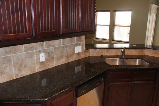 Building Photo - 10217 SW 28th Cir