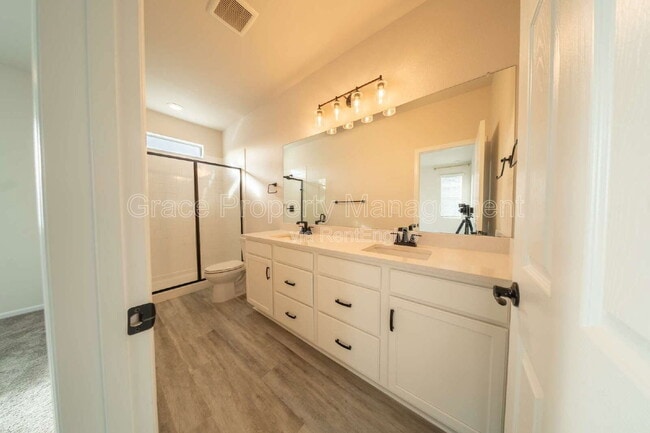 Building Photo - 4125 Fultondale St