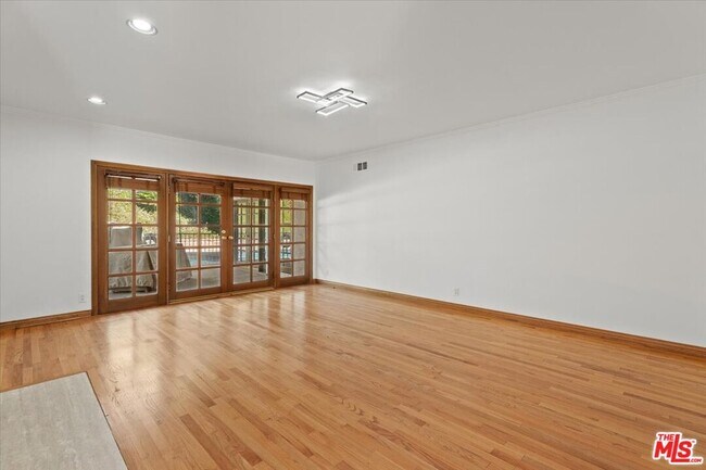 Building Photo - 13521 Bayliss Rd