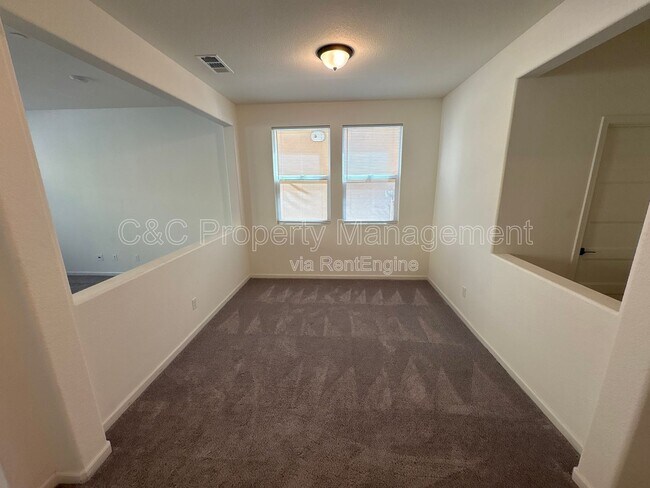 Building Photo - 10834 Albano Ln