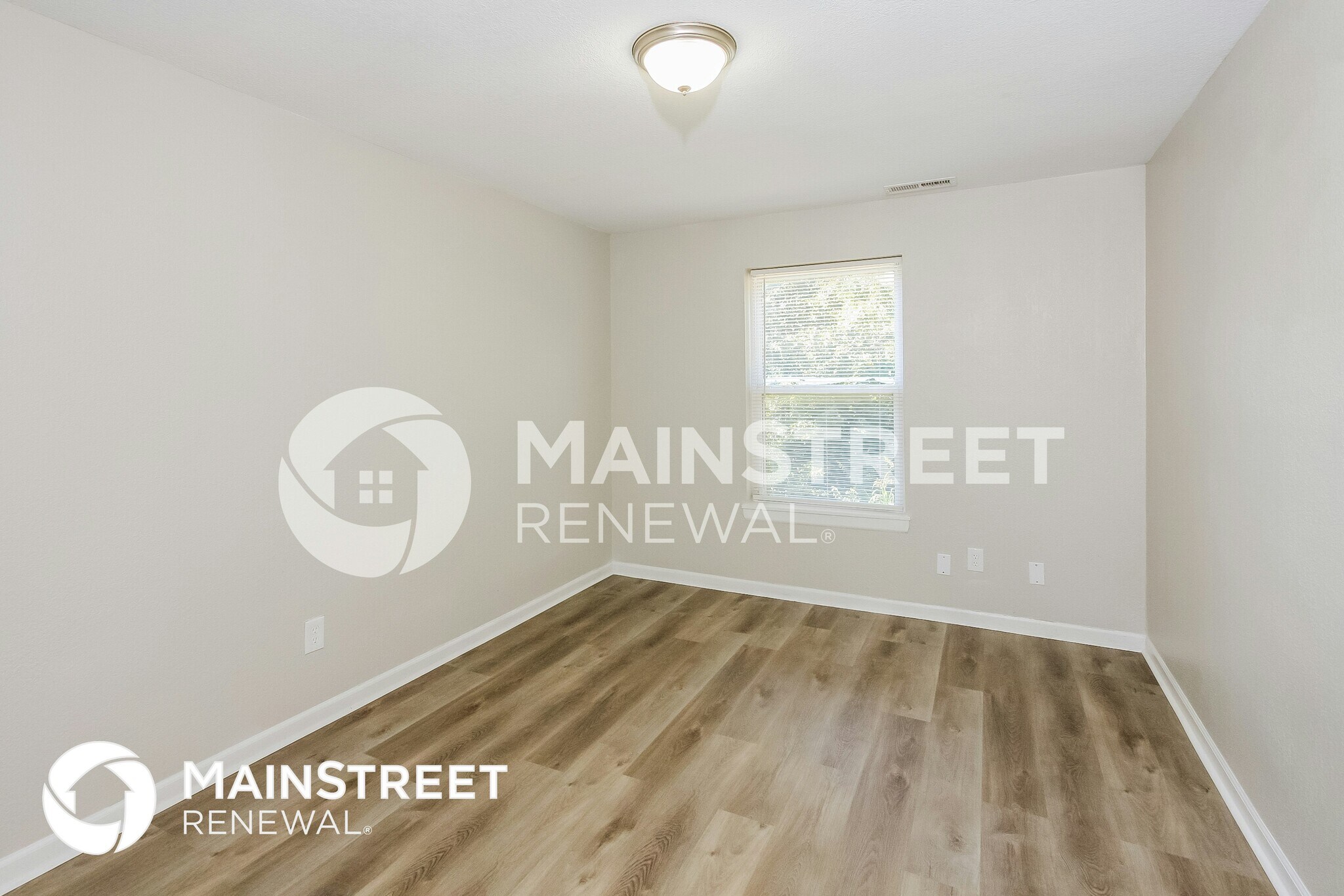 Building Photo - 11210 N Ditman Ave