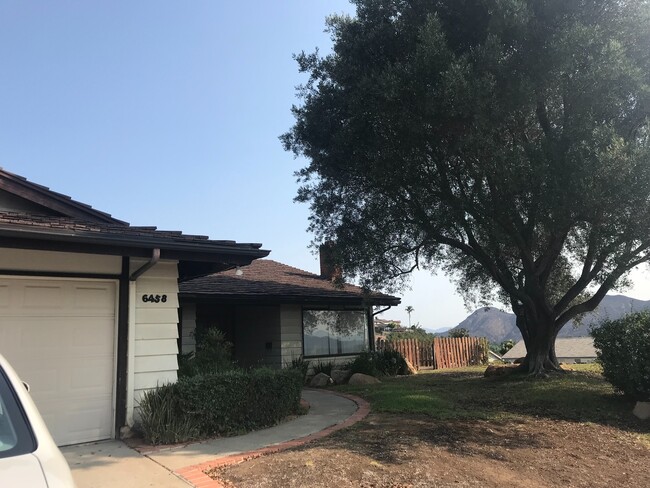 Primary Photo - Single Story Home in Del Cerro for Lease