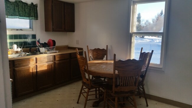 Building Photo - 31 2nd St NW