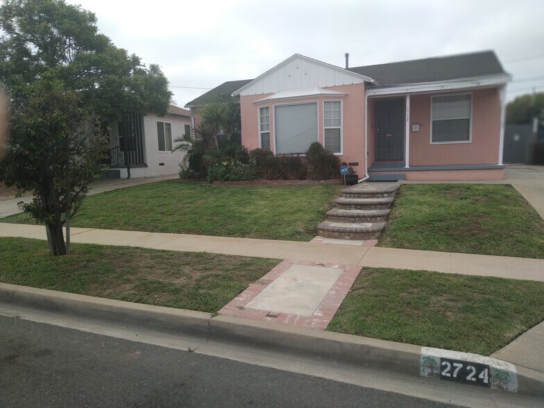 Primary Photo - 2724 W Caldwell St