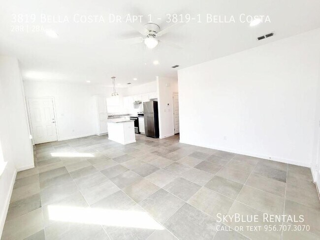 Building Photo - 3819 Bella Costa Dr