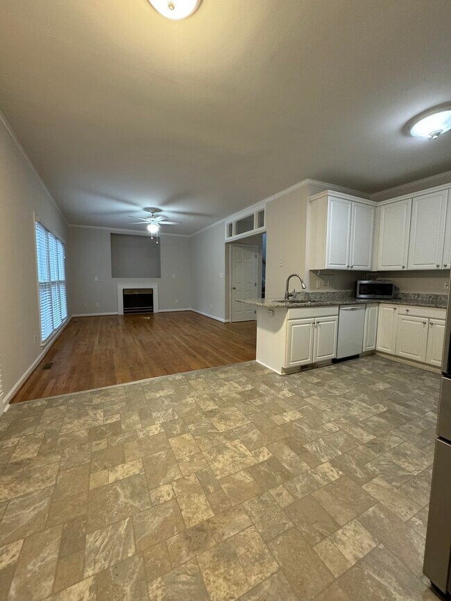 Building Photo - 8605 Tanzanite Ct