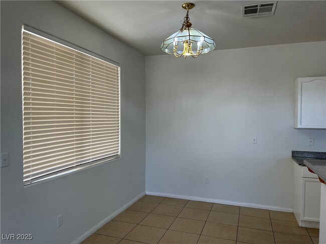 Building Photo - 161 Lenape Heights Ave