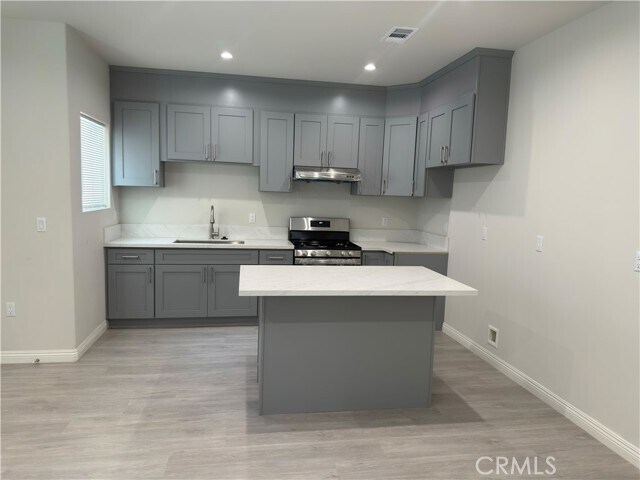 Building Photo - 4831 Fiesta Ave