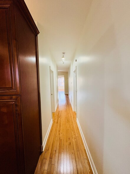 Building Photo - 3236 W Augusta Blvd