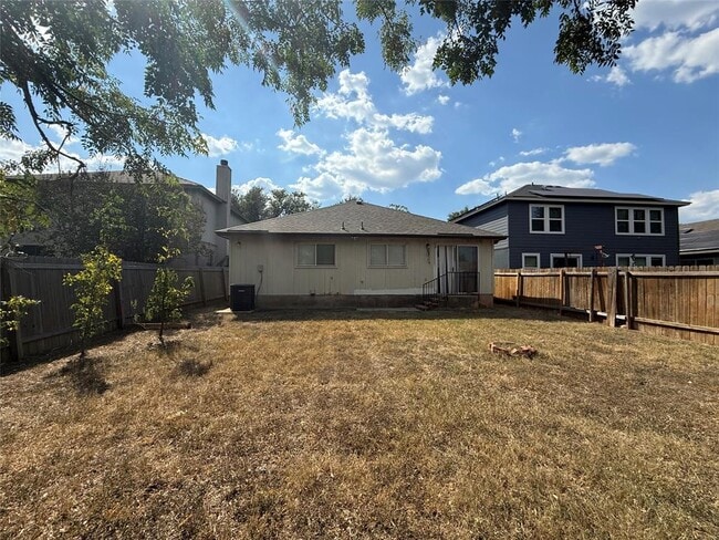 Building Photo - 2522 Stapleford Dr