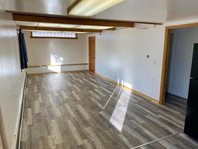 Building Photo - 620 Washakie St