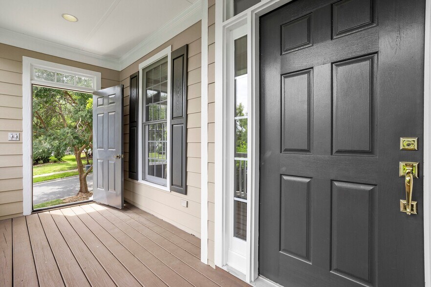 Building Photo - 507 Highgrove Dr