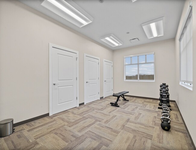 Building Photo - 958 Alton Dr