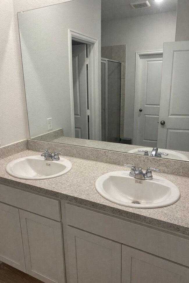 Building Photo - 20935 Endeavor St