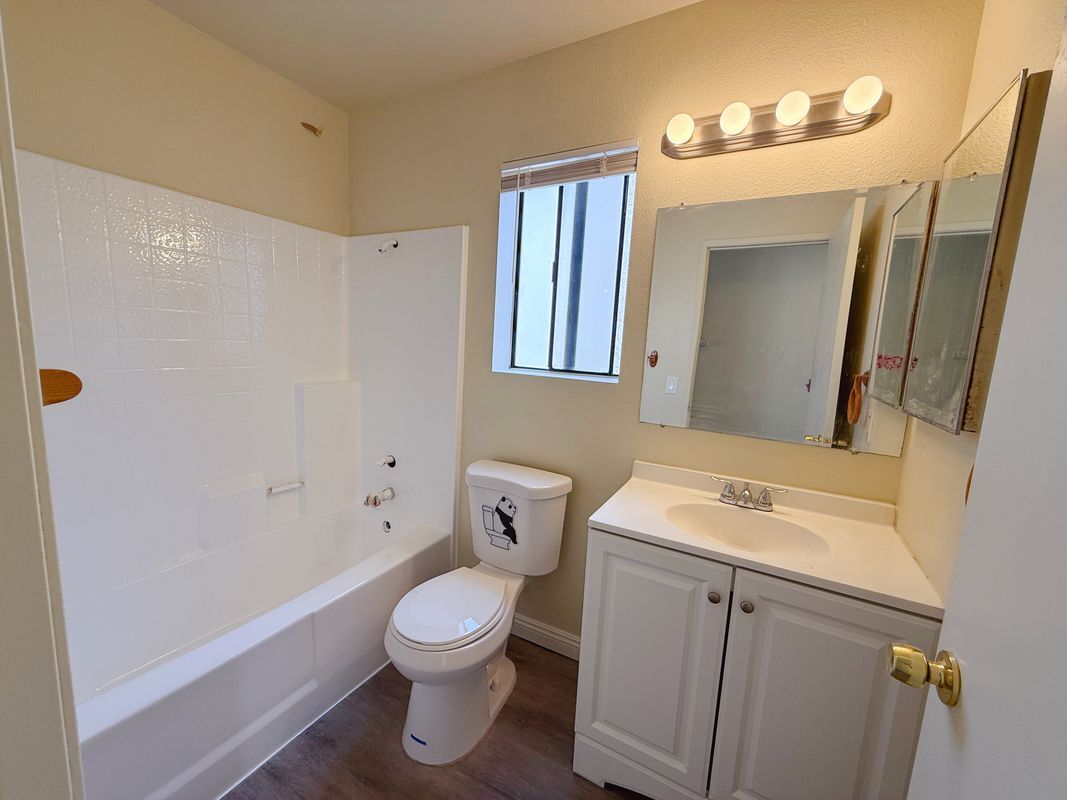 Building Photo - 8547 San Jacinto Ct