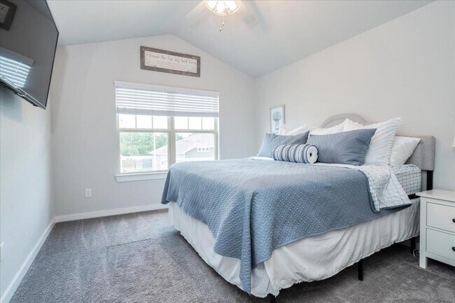 Building Photo - 144 Syrah Ct