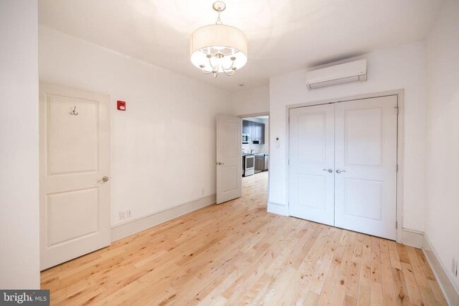 Building Photo - 1310 Spruce St