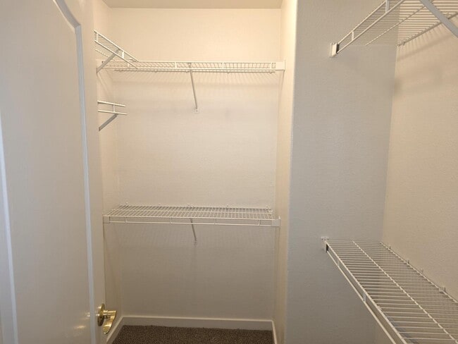 Building Photo - 459 E Pebble Beach Dr