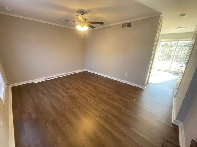 Building Photo - 134 Hickok Cir