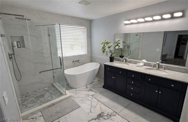 Building Photo - 5815 Field Breeze St