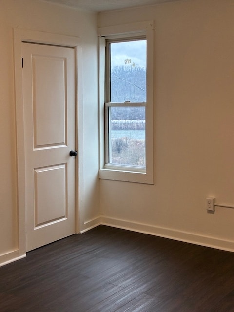 Building Photo - 922 Oak St