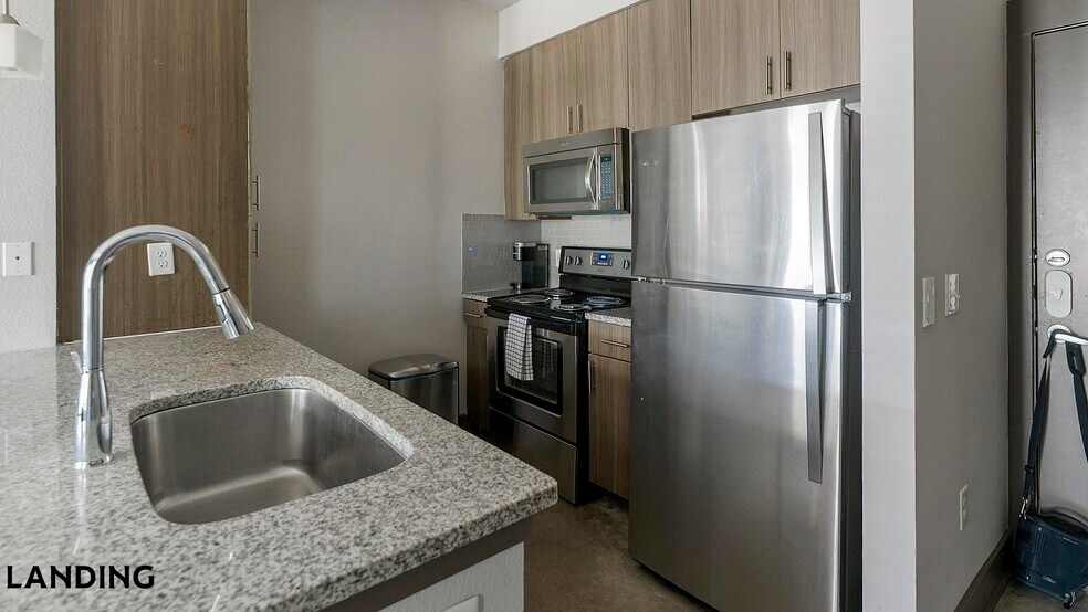 Building Photo - 14805 Grisby Rd