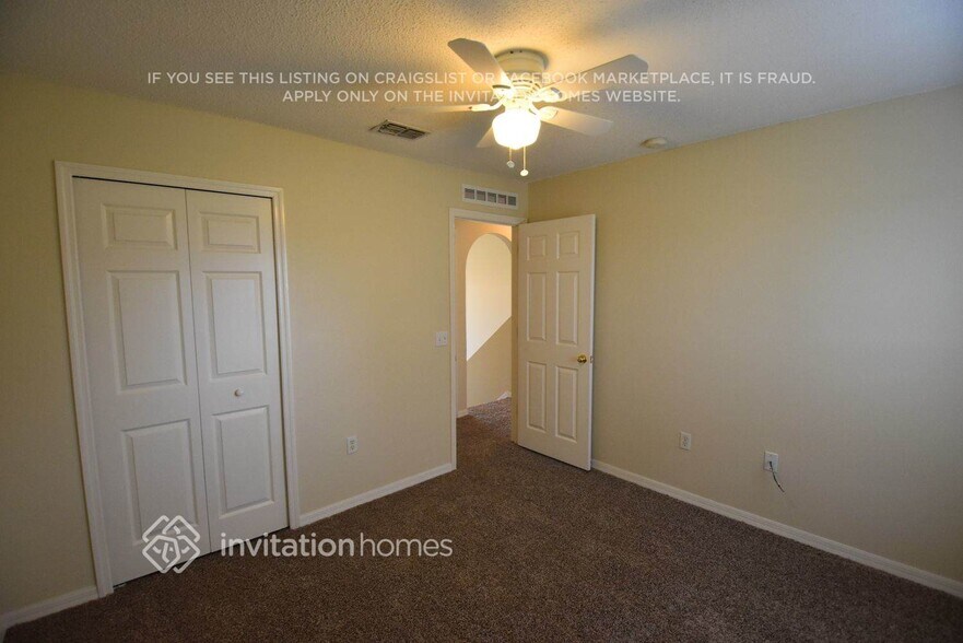 Building Photo - 692 Sunway Ln