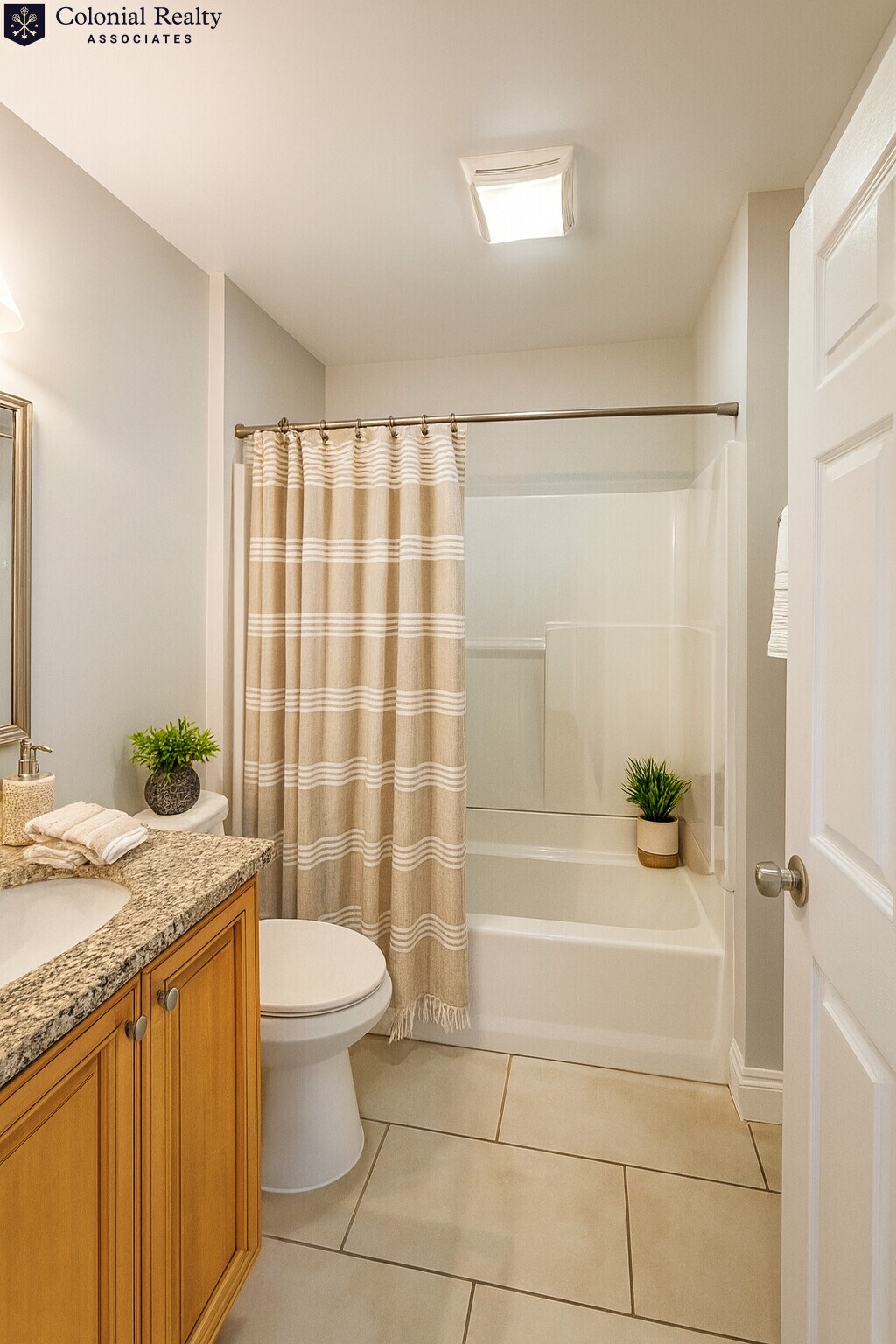 Building Photo - 328 St Paul St