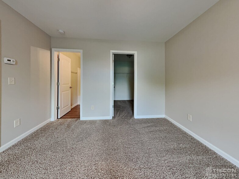 Building Photo - 55 Wyndham Ct