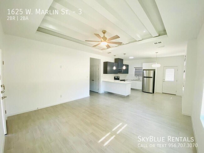 Building Photo - 1625 W Marlin St