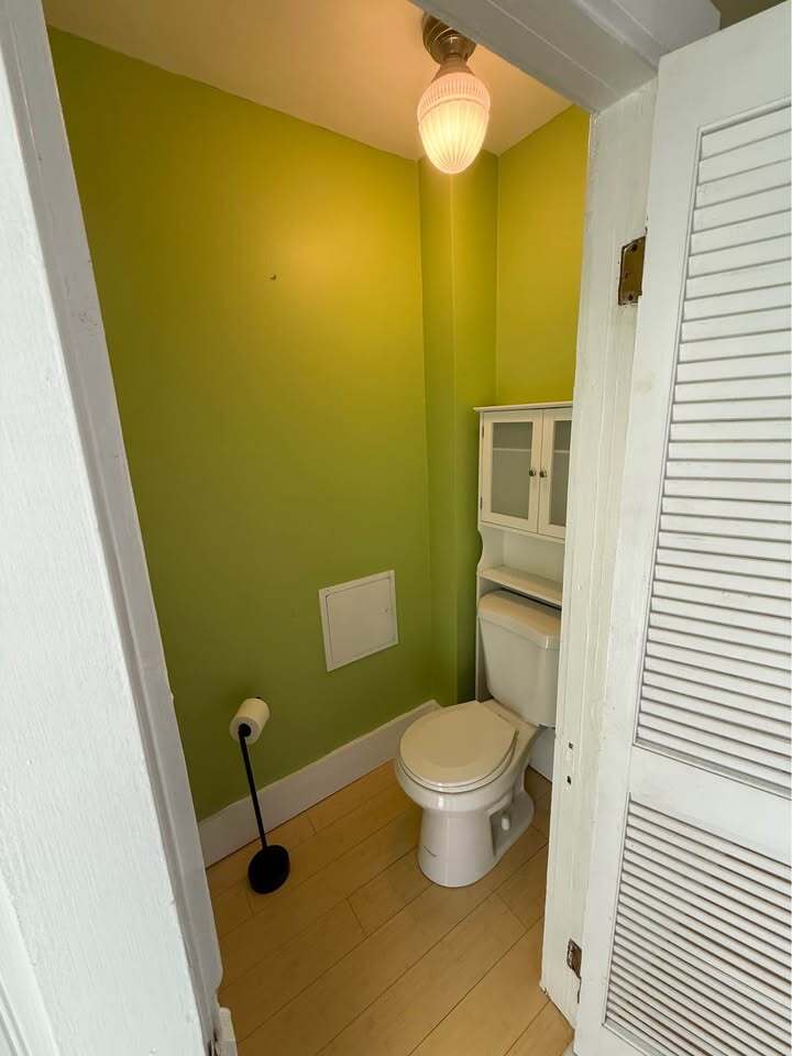 Building Photo - 439 Essex St