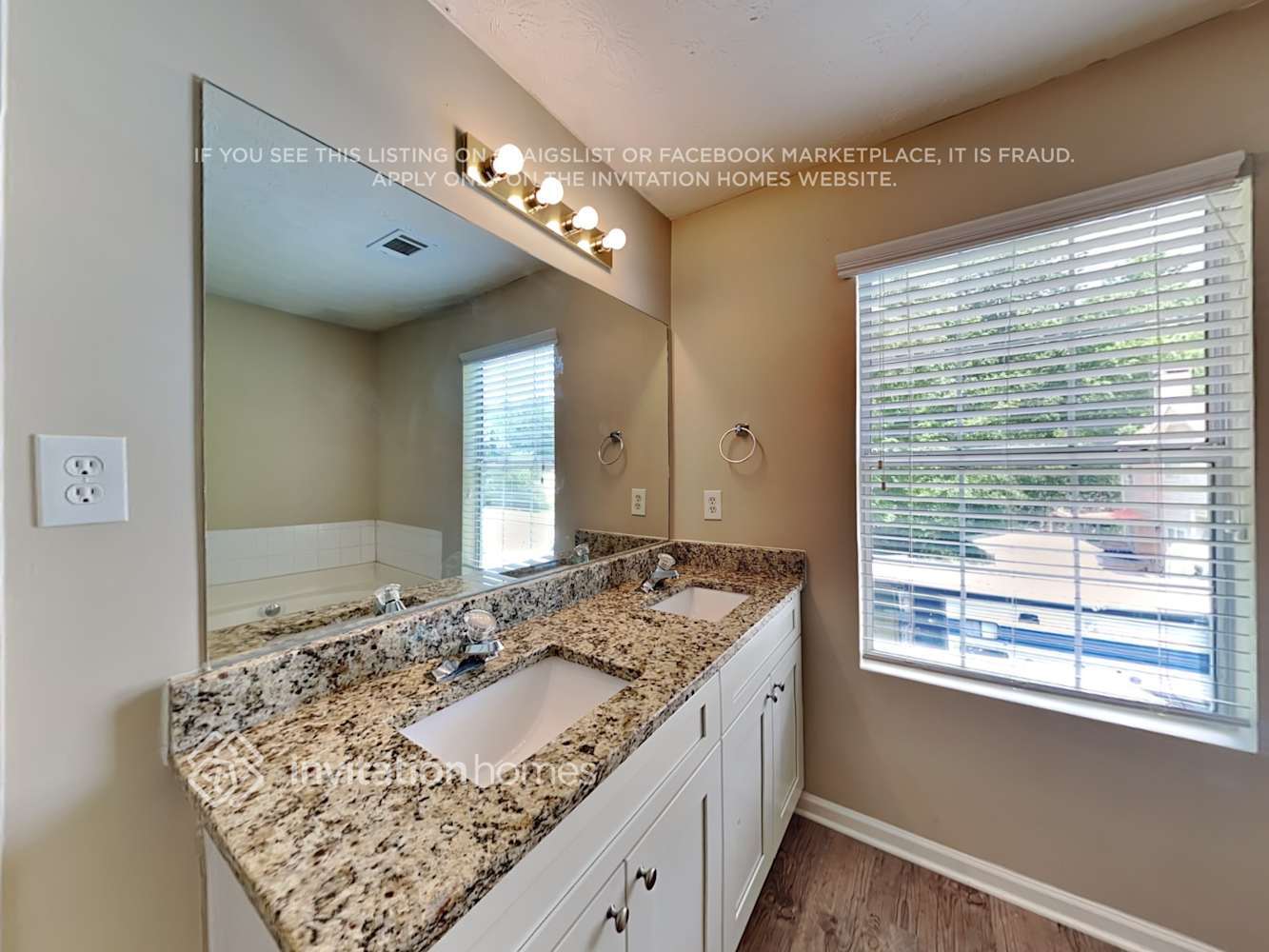 Building Photo - 208 Belmont Dr