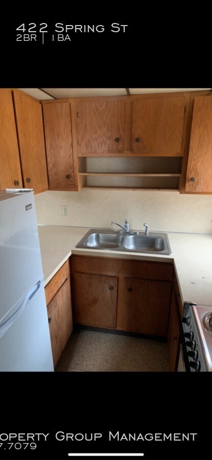 Building Photo - Cozy 2 Bedroom 1 Bath
