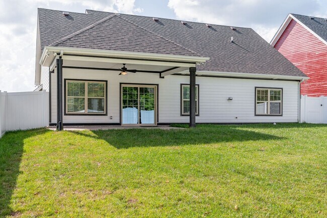 Building Photo - 207 Jesse Dr